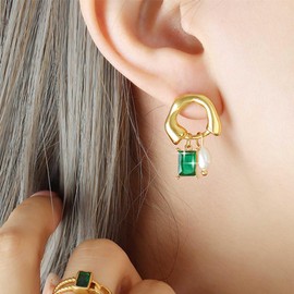 Xmsrn Vintage Crystal Emerald Earrings Rhinestone Emerald Square Earrings Boho Pearl Dangle Earrings Irregular Circle Hoop Earrings for Women