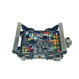 GM 2015-2020 GMC Yukon Fuse Box Junction Block OEM NEW 22773484