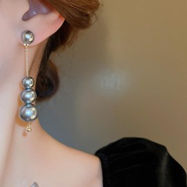 Jumwrit Vintage Long Pearl Drop Dangle Earrings for Women Dainty Boho Pearl Tassel Chain Stud Earrings Statement Bridal Wedding Earrings Accessories for Brides Bridesmaids (Grey)