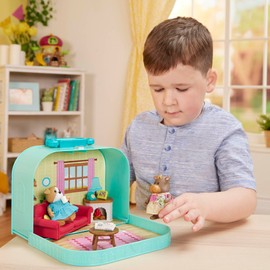 Li’l Woodzeez – Travel Playset – Small Playset – Playset for Kids – Figurine Playset – 3 Years + – Travel Suitcase Living Room Playset
