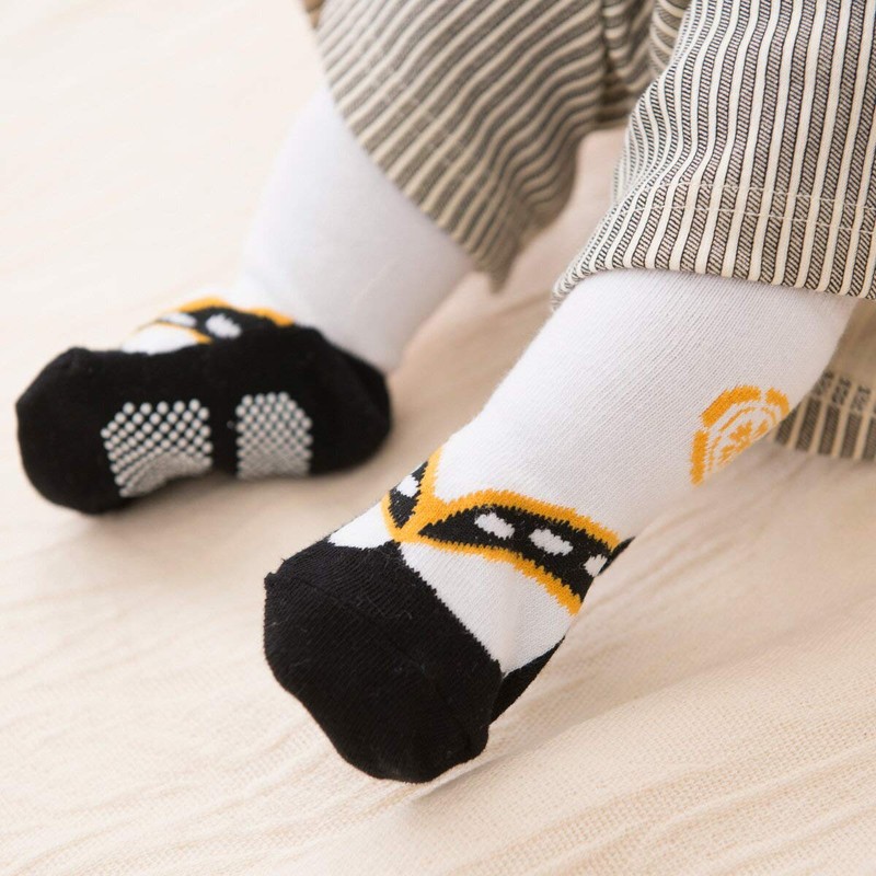 (Baby) It – New Guy And Socks Pattern Socks Boys