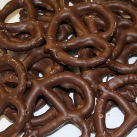 Dark Chocolate Pretzels (30 Pretzels)