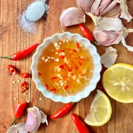 SQUID BRAND 2 PACK SQUID BRAND PREMIUM FISH SAUCE 24.5 FL OZ BOTTLE ASIAN CUISINE COOKING