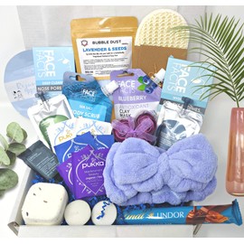 DELUXE BIRTHDAY Spa Gift Box, Pamper Hamper, Pamper Gift Box for Her, Self Care Gift Box, Gift Set for Woman, Bath Gift Set, Mother's Day Gift