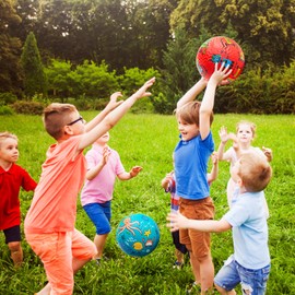 INPODAK 2 Pack Playground Ball,8.5 Inch Dodgeball Set,Rubber Balls For Kids Age 3+,No-slip Bouncy Kickerball Set With Handpump,Indoor Outdoor Game Ball,Christmas Birthday Gifts For Boys Girls