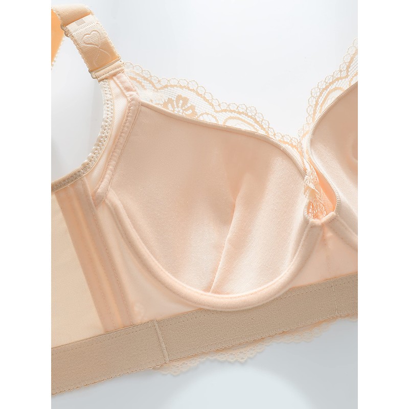 Women's Padded Push-Up Bra - Embroidered Lace With Underwire and