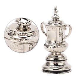 Football Cup Trophy Shiny Award, Football Competitions Champion Cup Model, Silver Trophy Elegant and Durable Design, High Simulation Metal Fantasy Trophy Ornaments Decor