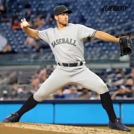 LEACOOLKEY Baseball Belt and Socks Combo Set Breathable Softball Socks and Elastic Belt for Adult Men Women Black