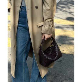 Woven Bag for Women Vegan Leather Shoulder Bag Women Handmade Purses and Handbags Trendy Underarm Purse(Coffee)