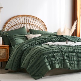 sponwilar 7 Pieces King Size Comforter Set, Dark Green Tufted Boho Shabby Chic Bed in a Bag Comforter and Sheet Set, Soft Microfiber Lightweight Bedding Set for All Season (Dark Green, King)