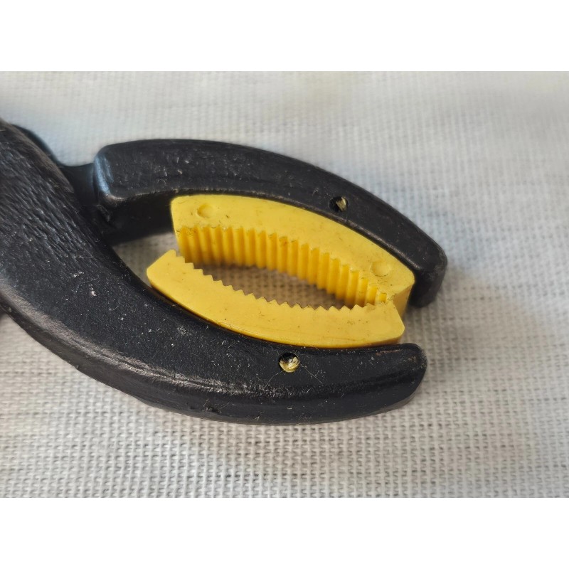 Pro America 8010-PJ Cannon Plug Pliers Soft Jaw Groove Joint