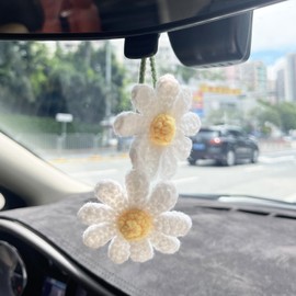 Crochet Daisy Car Accessories for Women Girls, Handmade Crochet Daisy Flower Cute Rear View Mirror Hanging Charms Accessories Aesthetic Car Mirror Decor (White)