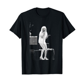 80s Pop Star Cyndi Lauper Live in Liverpool 1990 T-Shirt