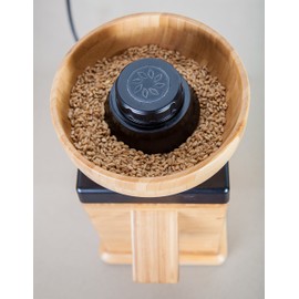 Organic Whole Grain Einkorn Flour, Fresh Stone-Ground & USA Grown, Heritage Grains of Shenandoah- great for gluten issues (2 pounds)