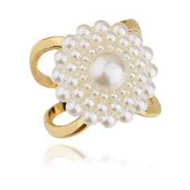 Hebelee Round Pearls Flower Silk Scarf Ring Clip for Women Dainty Flower T-Shirt Ties Rings Clips Fashion Waist Buckle Clothing Dress Accessories for Wedding (Golden)