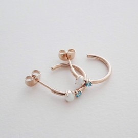 HONEYCAT Sky and Sea Blue and Pink Crystal Hoop Earrings in Gold, Rose Gold, or Silver | Minimalist, Delicate Jewelry (Rose Gold)
