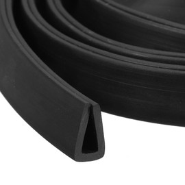 sourcing map sourcing map U Channel Edge Trim, 13.1ft Length Rubber Guard Seal Strip Edge Protector Flat Type Fit for 4mm Edge, (11/32" W x 7/16" H) Black