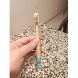 B Life Cepillos de Dientes de Bambú para Niños con Cerdas Suaves Sin BPA 6 Piezas