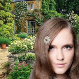 Each Jewels Flower Hair Clips 2 Pack, Shiny Pearl petals Daisy Hair Clips