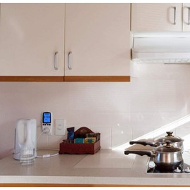 Home Electricity Usage Monitor, LCD Display Power Meter Plug Power Consumption Monitor Home Energy Watt Voltage Amps KWH Consumption Analyzer, Overload, White