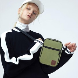 LVYOUME Small Crossbody Bags with 2-Way Zip and Multiple Shoulder Strap,Waist Bag for Women Men,Multi Position Sling Bags