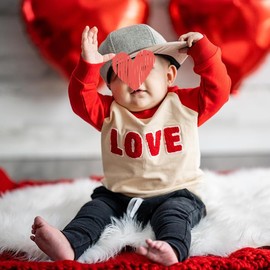 Okbabeha - Conjunto deportivo para bebé, con letra, sudadera sin botones, pantalones para niños pequeños, ropa festiva, Love-albaricoque, 0-6 Meses