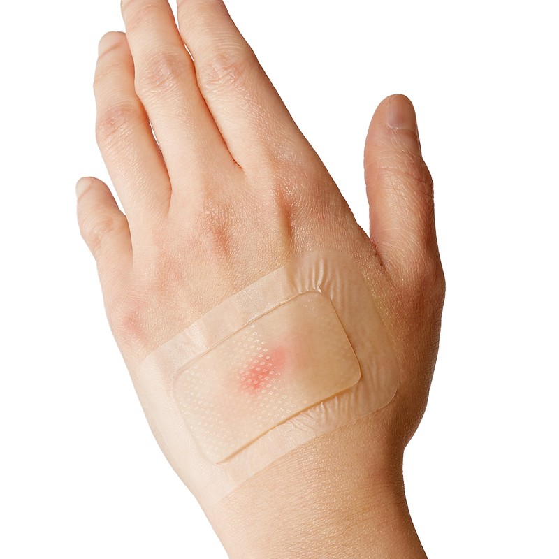 Curad Soothe & Cool Burn Bandages, Instant Cooling, Assorted Sizes,