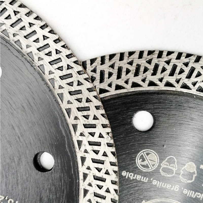 SHDIATOOL 4-1/2 Inch Porcelain Diamond Mesh Turbo Saw Blade Cutting