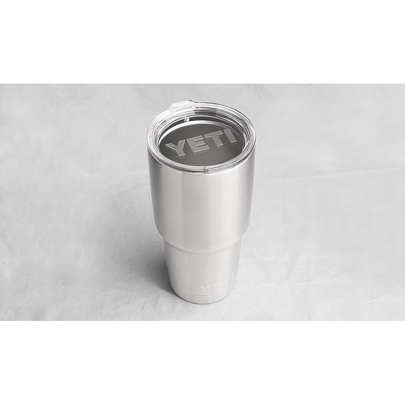 YETI Rambler 30 oz Stainless Steel Vacuum Insulated Tumbler with