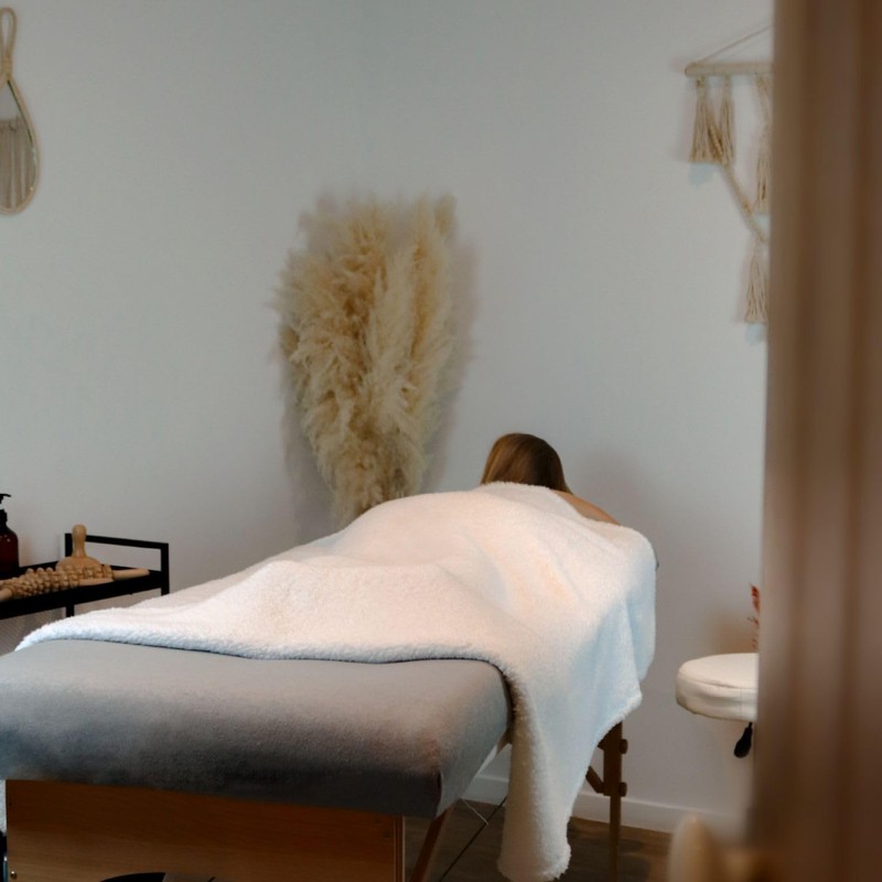 Vivezen - Terry Cloth Protective Sheet for Massage Table -