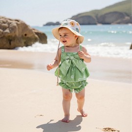 Baby Girl Daisy Outfit Print Smocked Tunic Tank Shirt with Bow-Knot Ruffle Bloomer Shorts Set Cute 2Pcs Newborn Summer Clothes Coming Home 0 3 6 9 12 18Months (Green, 0-3 Months)