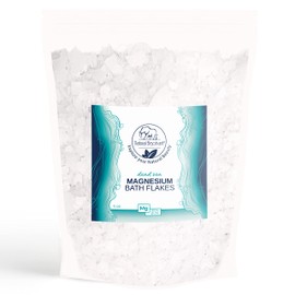 Dead Sea Magnesium Salt Bath Flakes for Body and Foot Soak by Natural Elephant 4 oz (113g)