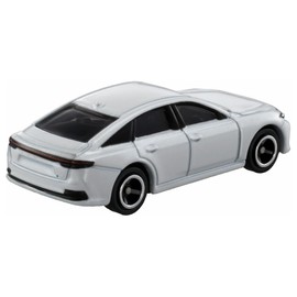 Takara Tomy Tomica No. 62 Toyota Crown Sedan (Box) Mini Car Toy 3 Years Old