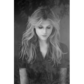 Clemence Poesy - 24X36 Rare Poster Print FCA #IDP670759