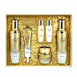 3W Clinic Lily Cosmetics Set Skin Care Beauty Products Essence Cream Makeup Moisturizer Cash on Delivery or Payment upon Order / 3W 클리닉 백합화 화장품 세트 스킨 케어 미용 제품 에센스 크림 메이크업 보습제 착불 또는 주문시 결제
