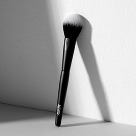 MERZY Merge Blusher Brush Powder Soft The Point Beauty Accessories 1ea / 머지 블러셔 브러쉬 파우더 보송 더 포인트 뷰티 소품 1개
