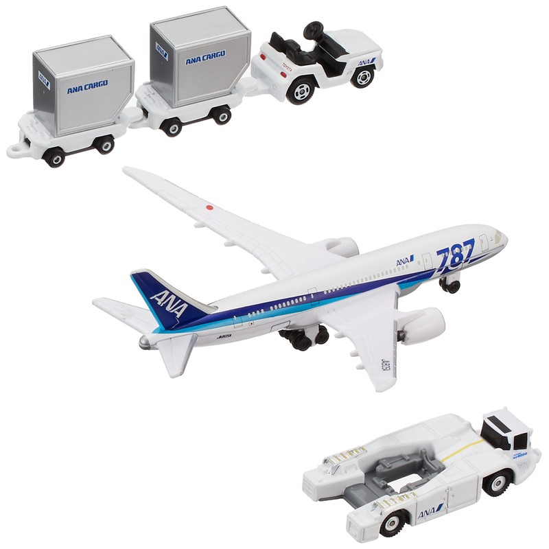 Tomica - Boeing 787 Airport Set (ANA)