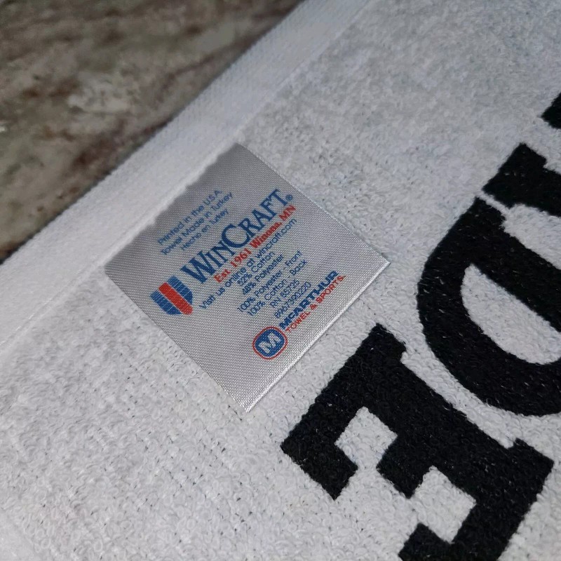 Gatorade 2 NEW Gatorade G Force 16"x25" Sideline Towels