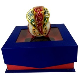 Purpledip 11840 Religious Gift Basket Marble Ganesha in Designer Box