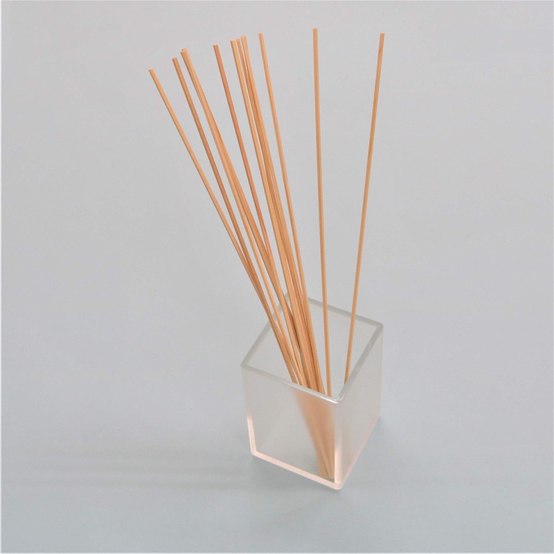 Takeda Cypress Square Lumber 2mm×2mm×300mm 14-piece set 【40-0702】