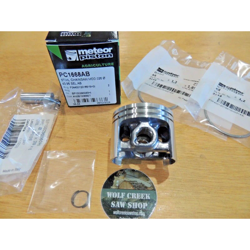 Meteor piston kit for Stihl 026 44mm with Caber rings