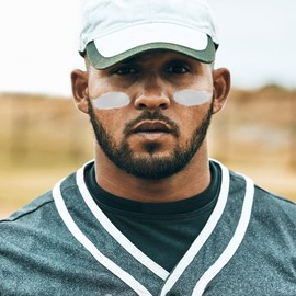 Wismee Baseball Eye Black, Anti-Glare Under Eye Sports Grease Stick for Baseball Softball Soccer Lacrosse Hockey Athletes Sports Training, Sports Eye Black Stick (White)