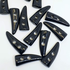 MajorCrafts® 16pcs 30mm Horn/Tooth Shaped 2 Holes Sew-on Toggle Acrylic Buttons Needlewor Embellishments (Black)