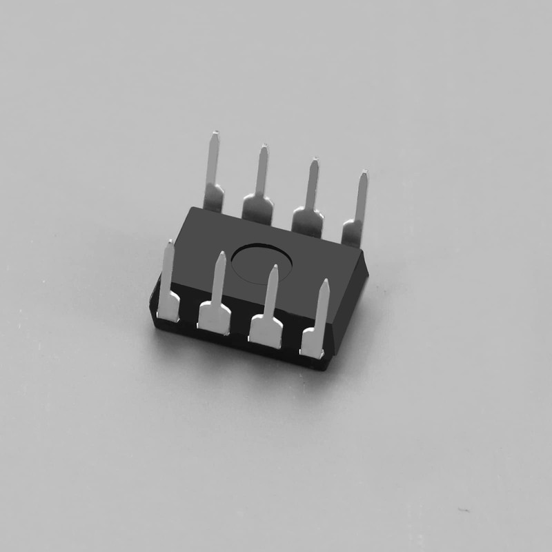 ECSiNG Pack of 100 8-Pin Dual Operational Amplifier Low Power