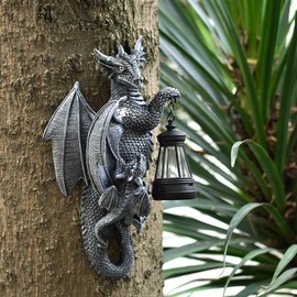 OGVOGV Dragon-Shaped Wall-Mounted Solar lamp Statue, Suitable for Outdoor Spaces Such as courtyards and Gardens, Featuring Both Artistic Appeal and Lighting Function.