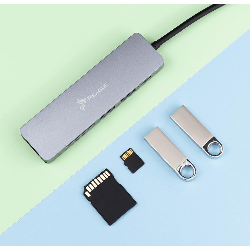 REAGLE USB 3.2 GEN 1 6-in-1 Active Hub Adapter Two