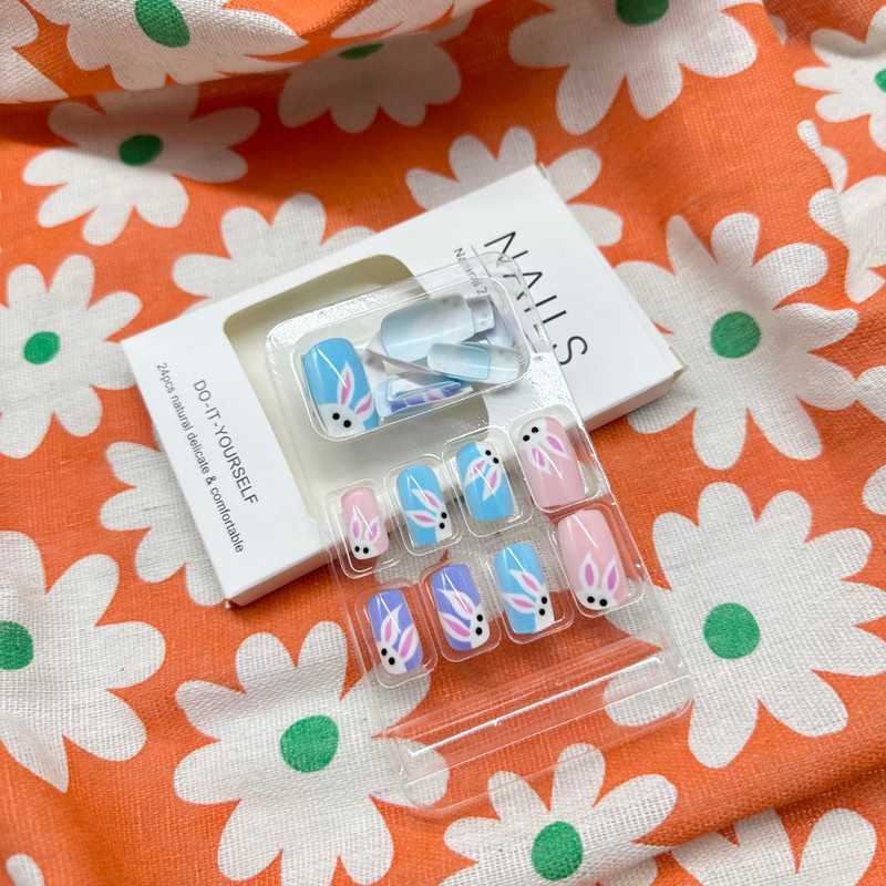 Square Easter Fake Nails Medium Press on Nails Gloss Acrylic