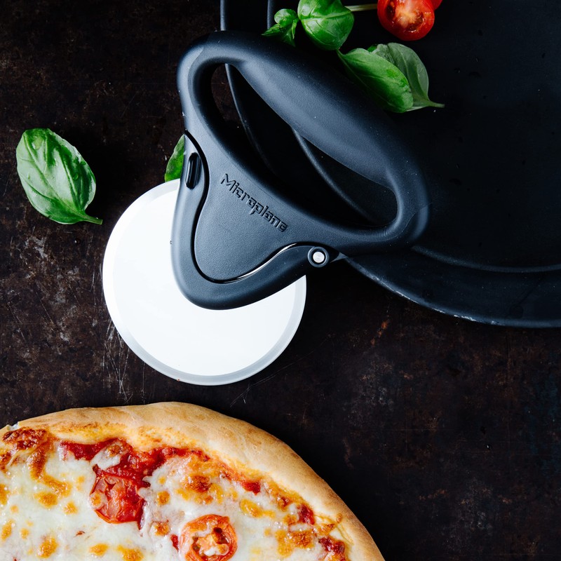 Microplane Pizza Cutter Wheel Roller Stainless Steel Black