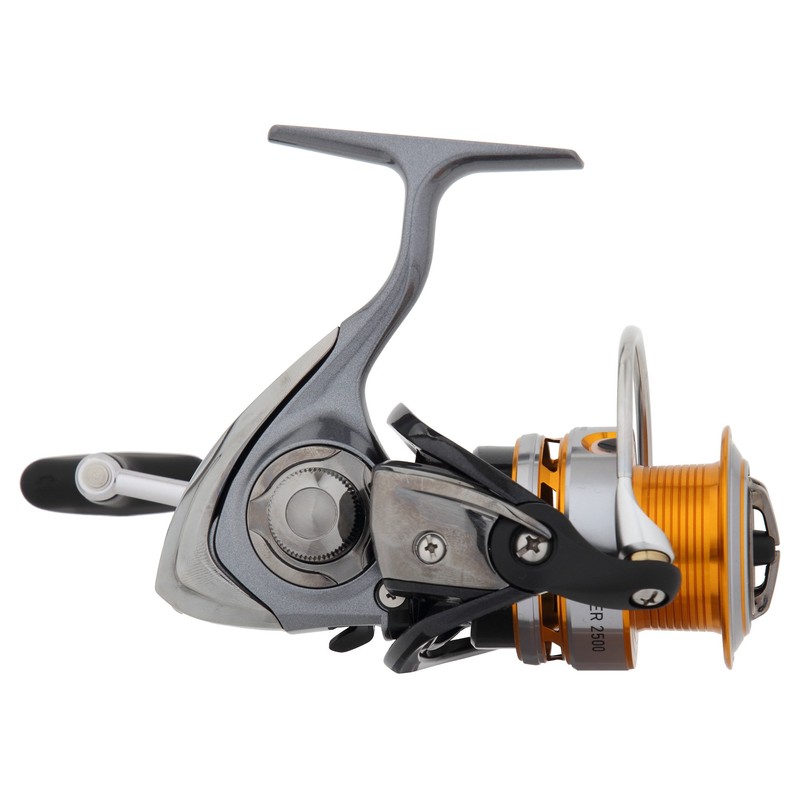 ダイワ(DAIWA) スピニングリール 17 エクセラー 2500 (2017モデル)