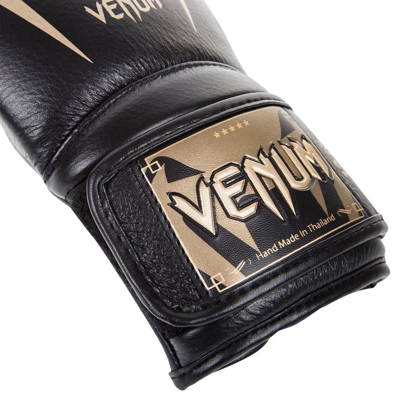 Venum Adult Boxing Gloves Giant 3.0, Black/Gold, 10 oz